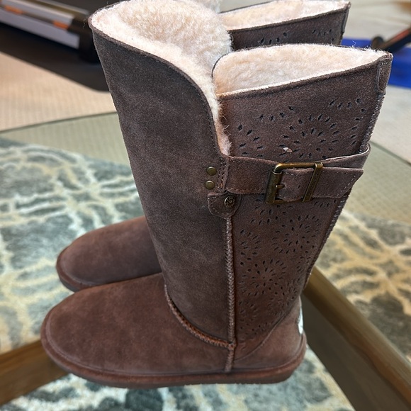 BearPaw Suede Boots NWT - Picture 3 of 8
